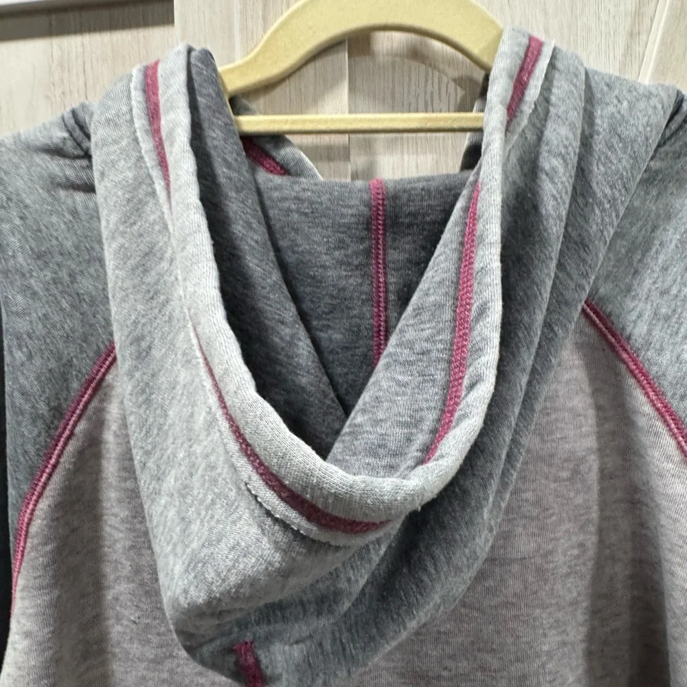 Gray and Pink Hooded Sweatshirt with Cross Design by Cowgirl Hardware. - Picture 4 of 7
